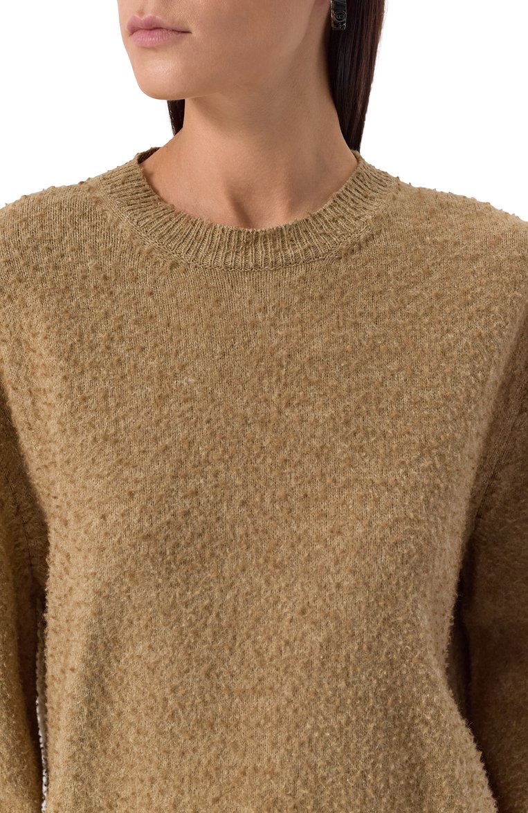 Мужской джемпер из хлопка и шерсти MAISON MARGIELA бежевого цвета, арт. S50HL0033/M13108 | Фото 9 (Материал внешний: Шерсть, Хлопок; Принт: Без принта; Вырез: Круглый; Стили: Кэжуэл; Мужское Кросс-КТ: Джемперы; Женское Кросс-КТ: Пуловер-одежда; Длина (для топов): Стандартные; Автоматизация ТО: Проставлено; Рукава: Длинные; Автоматизация состава: Проставлено; Детали: Без декора)