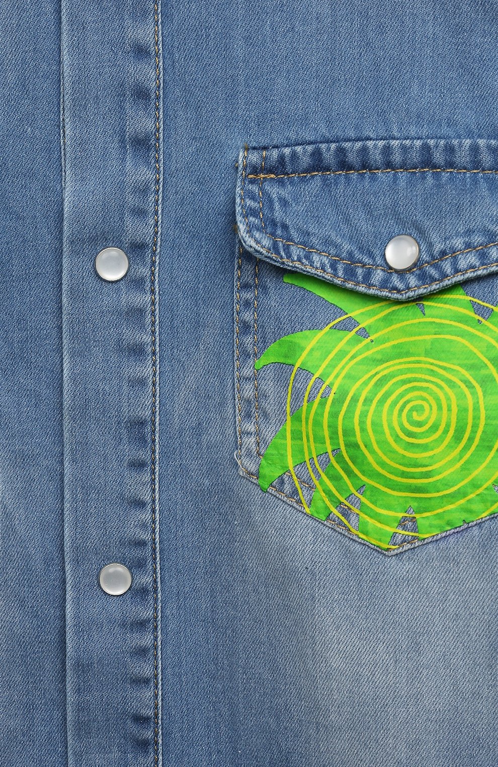 Джинсовая рубашка MSGM KIDS голубого цвета по цене 17550 руб., арт. S4MSJBSI275, фото 3 Джинсовая рубашка MSGM KIDS, арт. S4MSJBSI275, фото 3