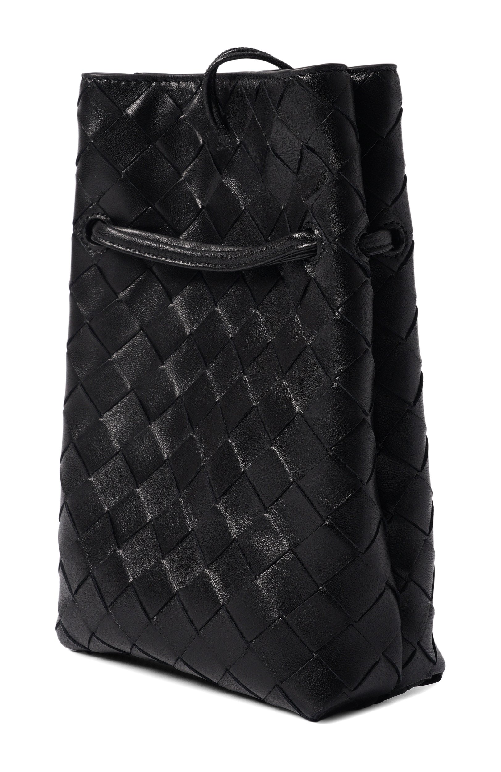 Сумка andiamo BOTTEGA VENETA черного цвета по цене 209500 руб., арт. 843890/VCPP0_001, фото 4 Сумка andiamo BOTTEGA VENETA, арт. 843890/VCPP0_001, фото 4
