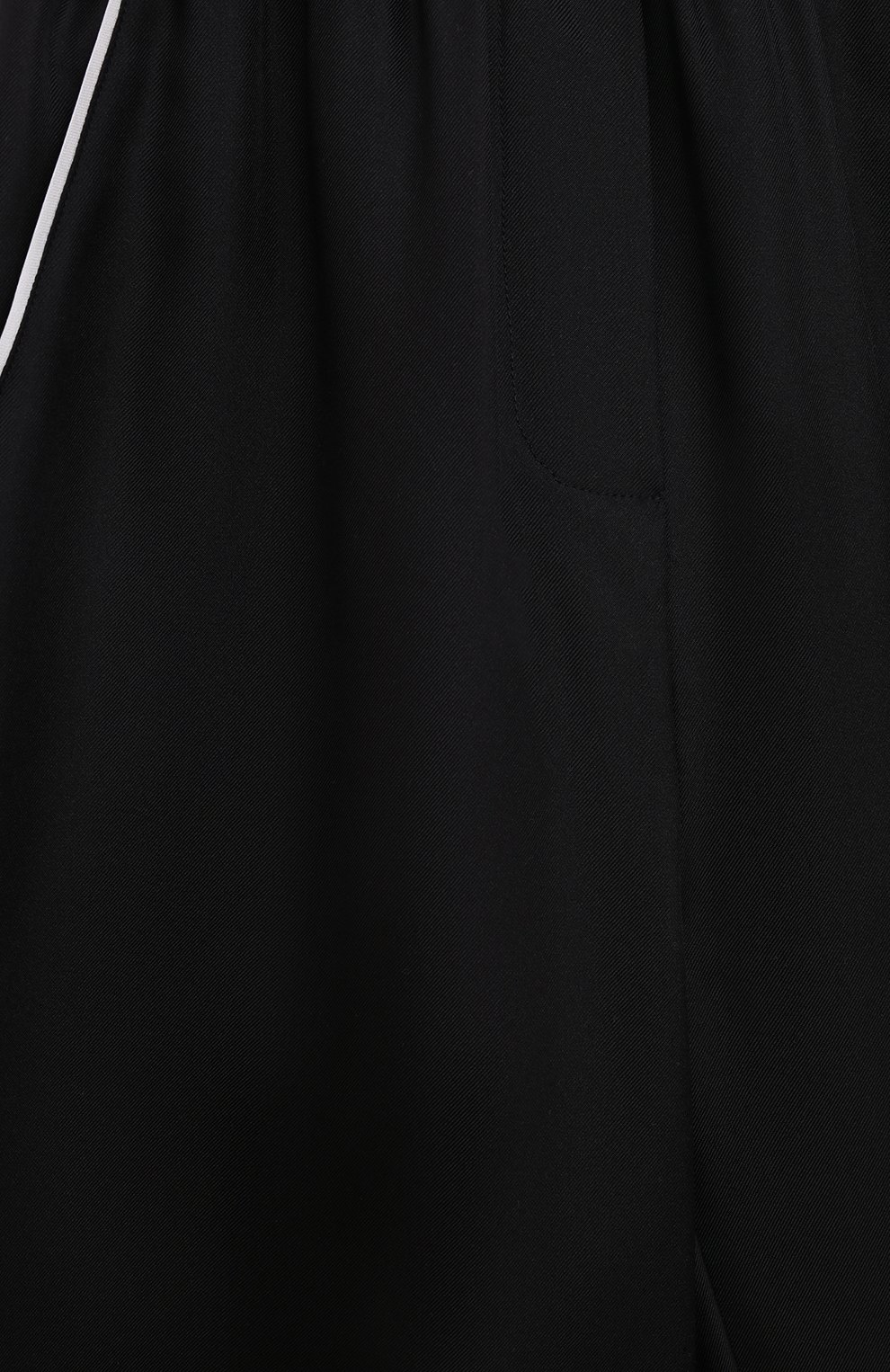 Шелковые брюки DOLCE & GABBANA черного цвета по цене 64850 руб., арт. L53P26/FU1FZ/8-14, фото 3 Шелковые брюки DOLCE & GABBANA, арт. L53P26/FU1FZ/8-14, фото 3