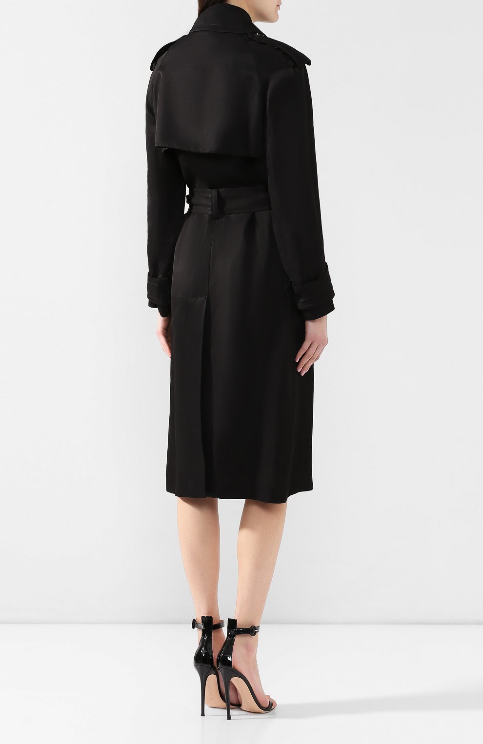 Тренч из смеси вискозы и льна TOM FORD черного цвета по цене 261000 руб., арт. CP1422-FAX330, фото 4 Тренч из смеси вискозы и льна TOM FORD, арт. CP1422-FAX330, фото 4