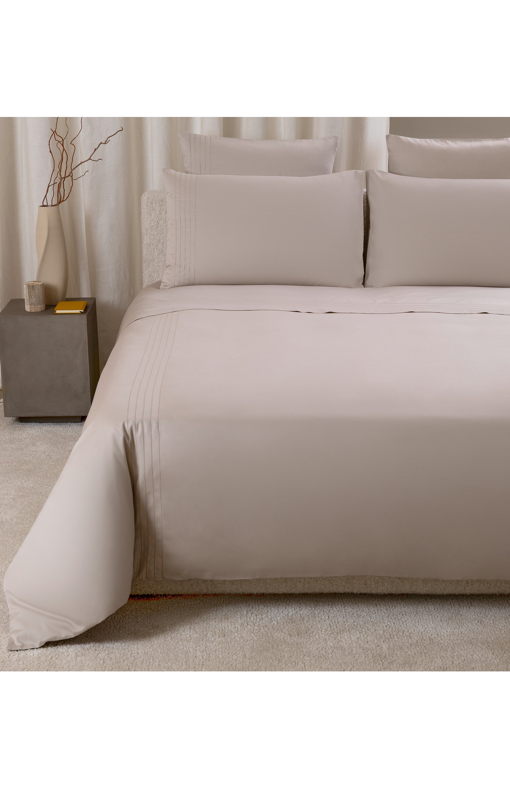 Пододеяльник lush ajour FRETTE бежевого цвета по цене 104500 руб., арт. FR6838 E3600 200A, фото 2 Пододеяльник lush ajour FRETTE, арт. FR6838 E3600 200A, фото 2