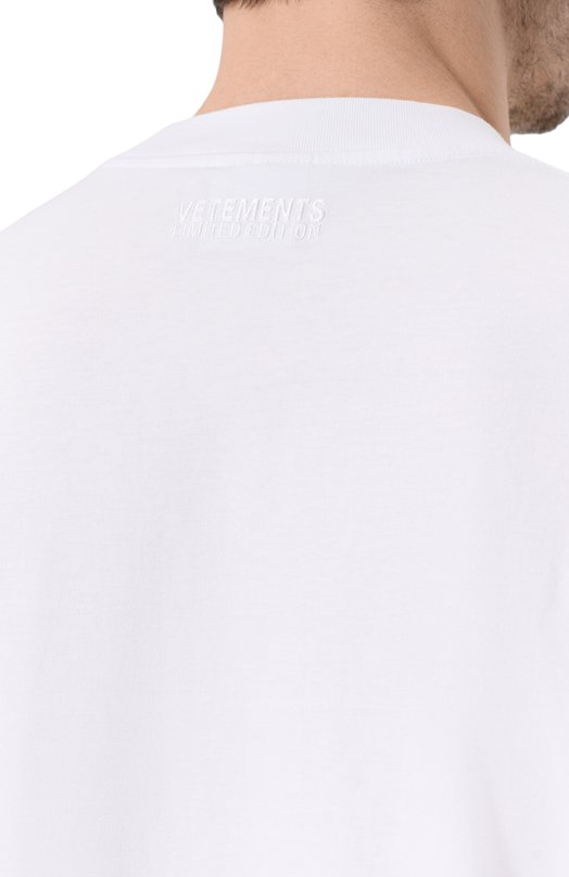 Хлопковая футболка VETEMENTS ME76TR141WW/1200 LIGHT JERSEY Белый  ME76TR141WW/1200 LIGHT JERSEY Фото 5