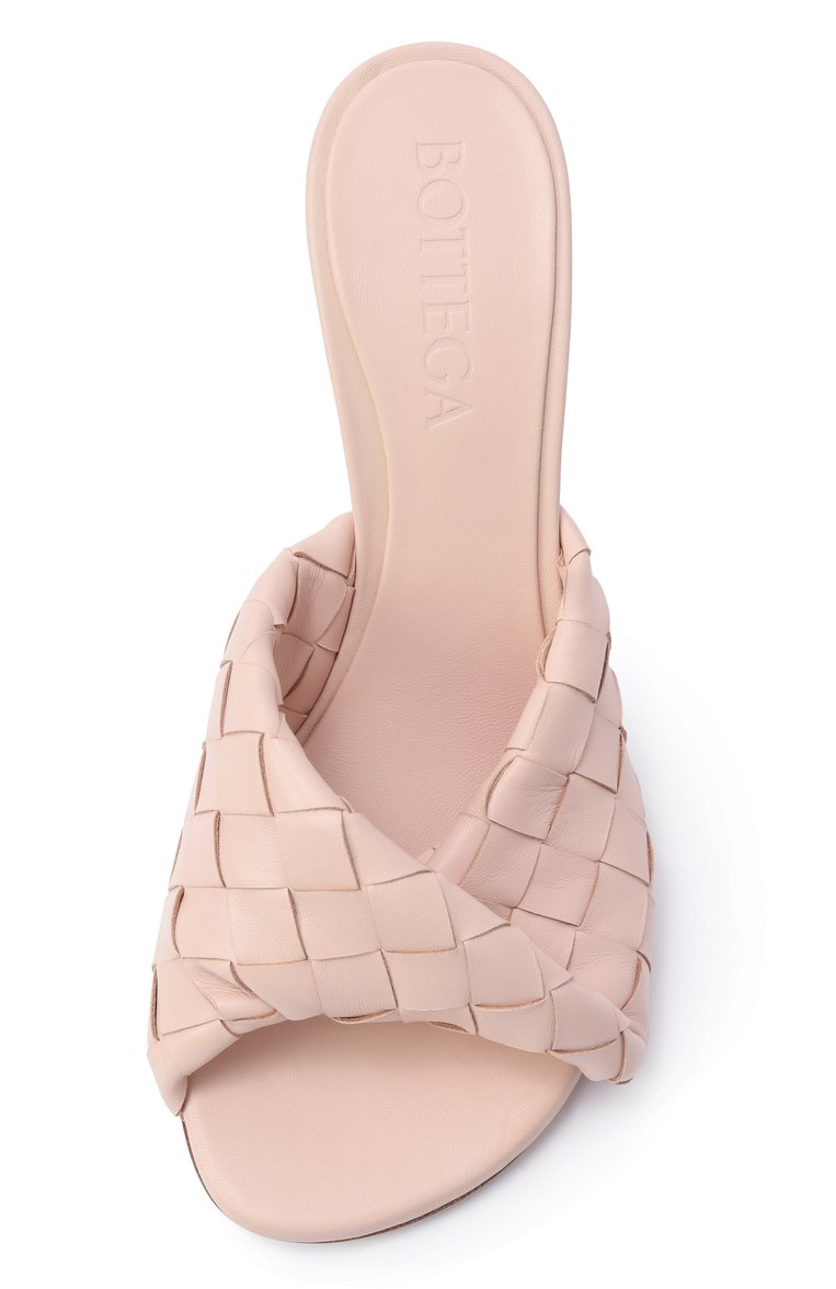 Женские кожаные мюли blink BOTTEGA VENETA светло-розового цвета, арт. 796455/V2ED0 | Фото 6 (Каблук высота: Высокий; Материал внутренний: Натуральная кожа; Материал внешний: Натуральная кожа; Подошва: Плоская; Каблук тип: Шпилька)