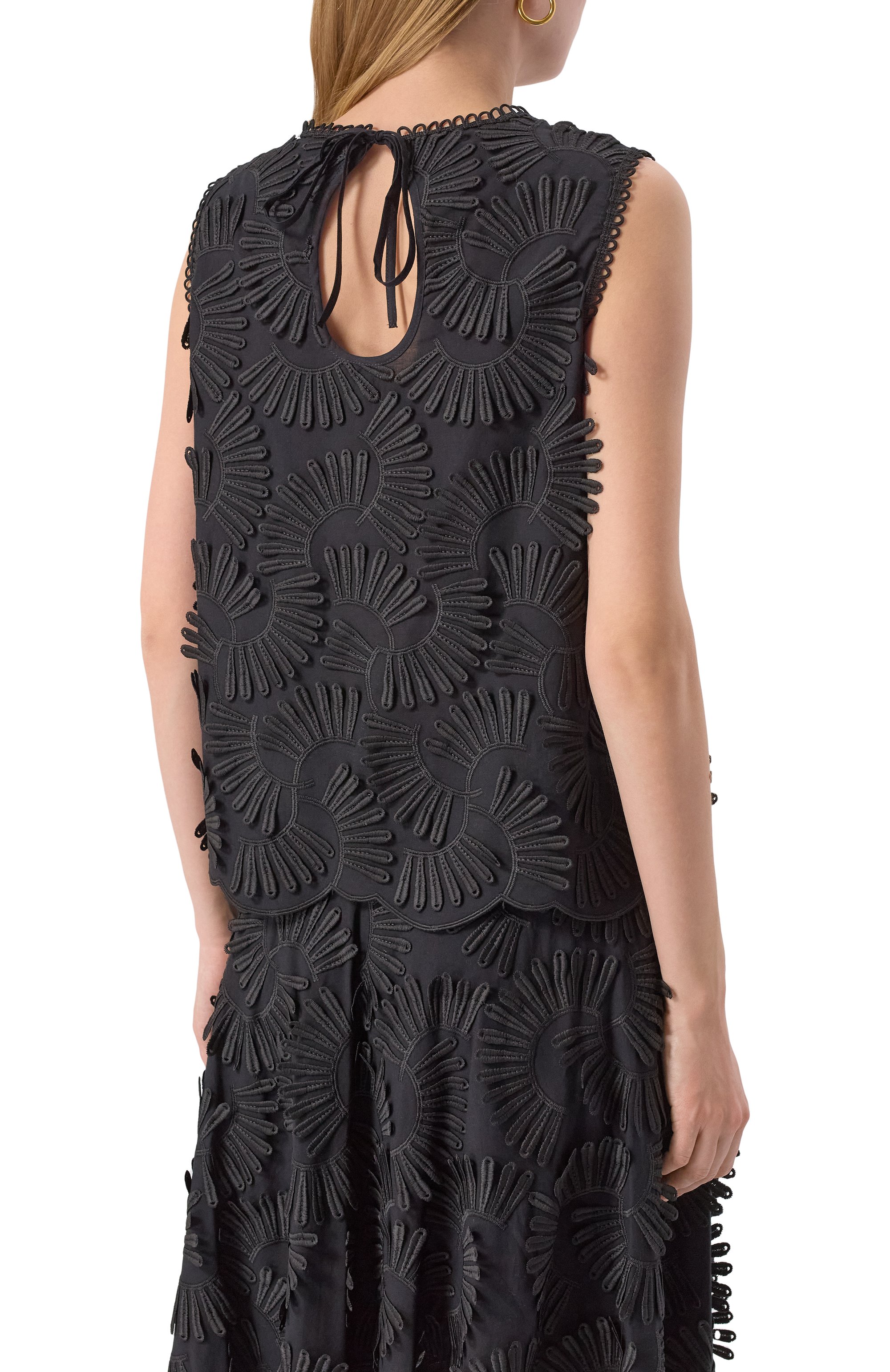 Топ BEATRICE .B черного цвета по цене 27800 руб., арт. 25FE4238N0VA, фото 4 Топ BEATRICE .B, арт. 25FE4238N0VA, фото 4