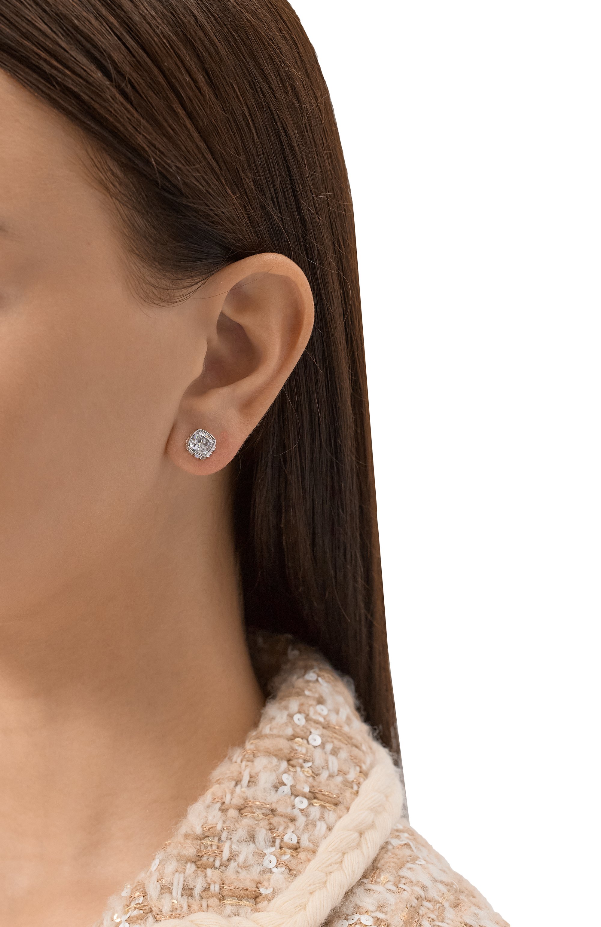 Серьги birthstone SWAROVSKI серебряного цвета по цене 15250 руб., арт. 5661957, фото 2 Серьги birthstone SWAROVSKI, арт. 5661957, фото 2