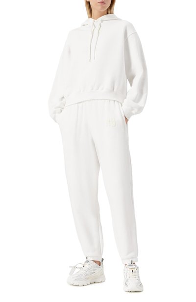 Хлопковые джоггеры ALEXANDERWANG.T белого цвета по цене 45400 руб., арт. 4CC3244399, фото 2 Хлопковые джоггеры ALEXANDERWANG.T, арт. 4CC3244399, фото 2