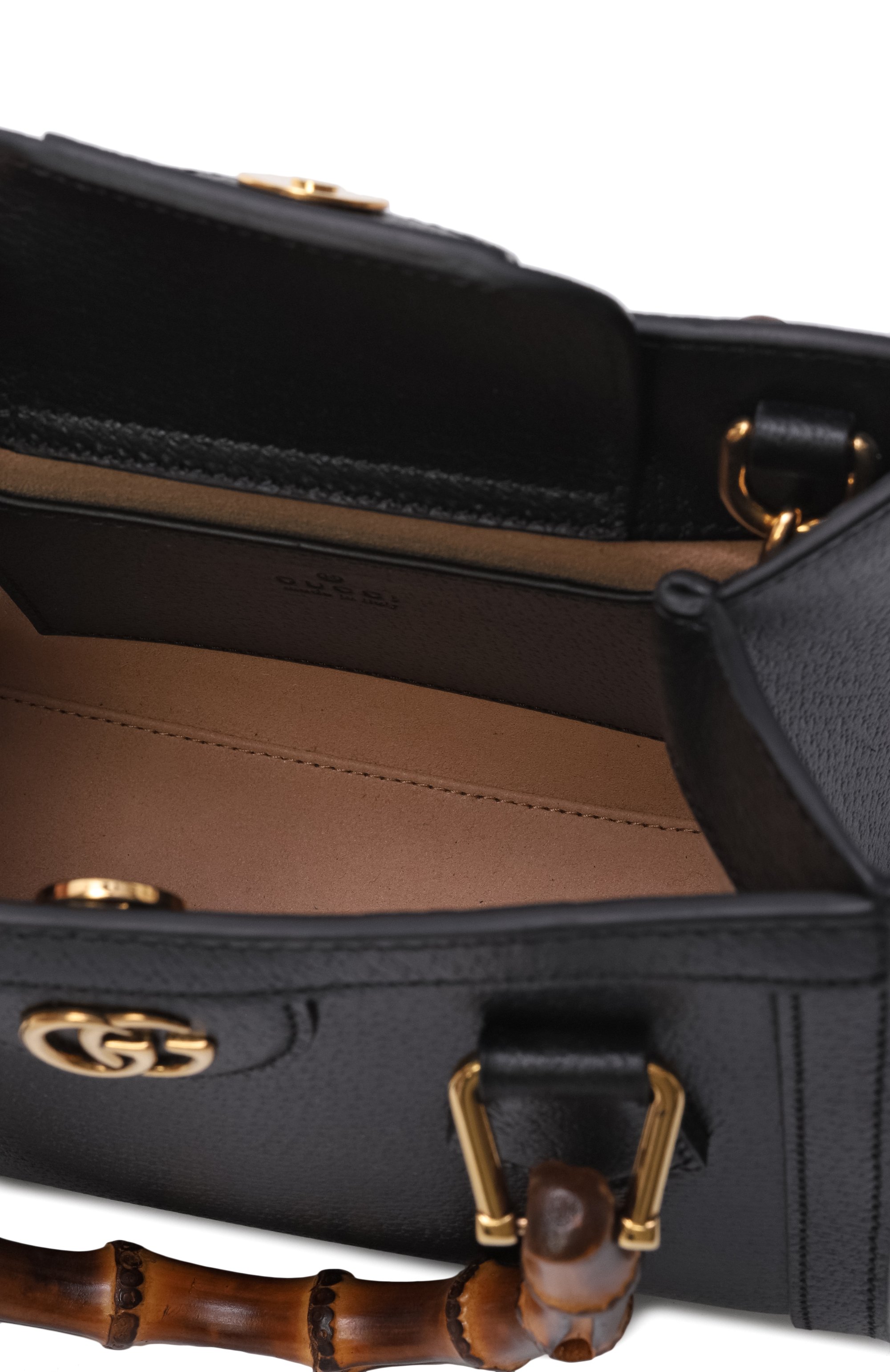 Сумка diana mini GUCCI черного цвета по цене 550000 руб., арт. 702732/U3ZDT, фото 5 Сумка diana mini GUCCI, арт. 702732/U3ZDT, фото 5