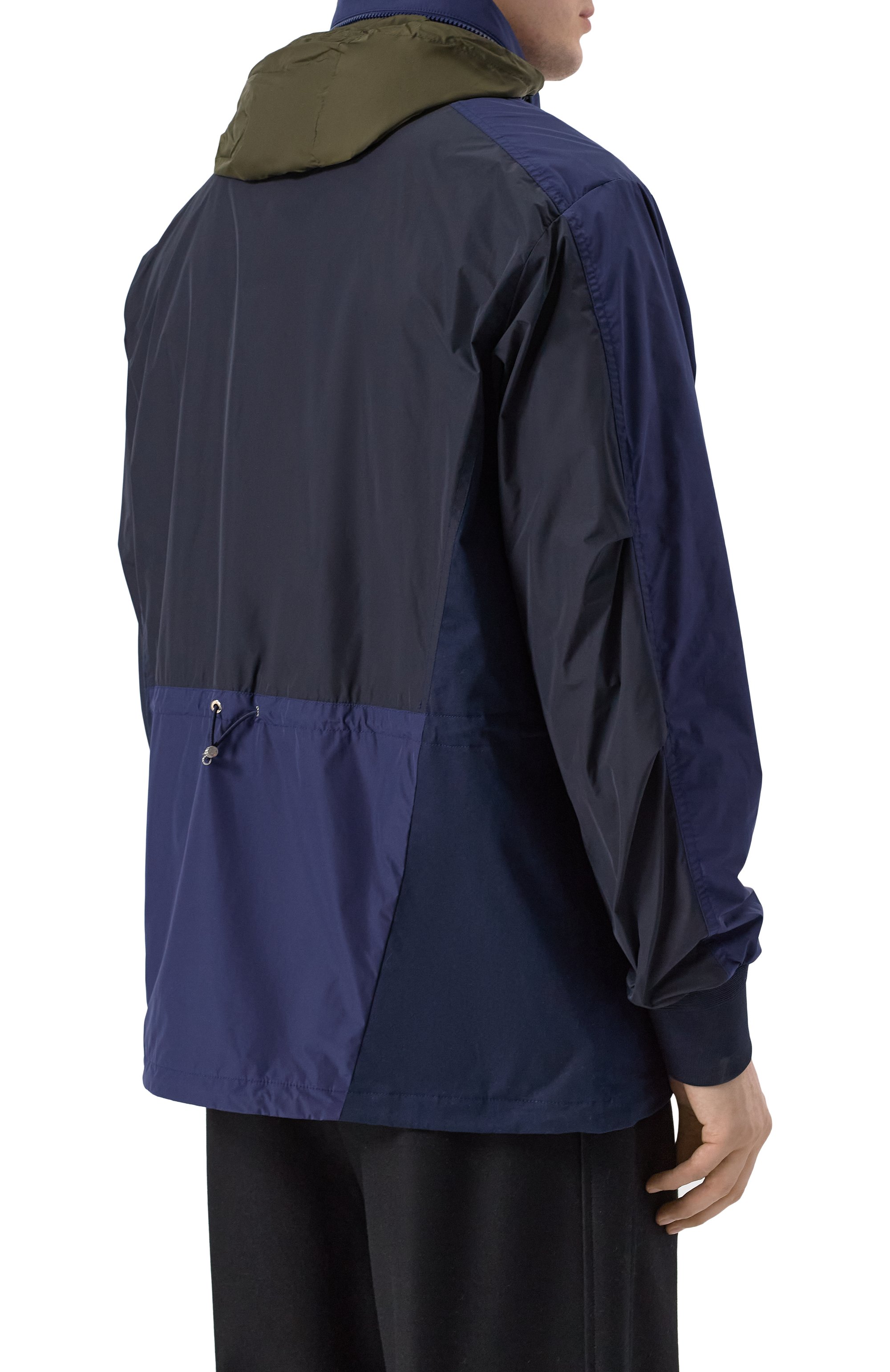 Куртка MONCLER темно-синего цвета по цене 114000 руб., арт. 1A00088/549MF, фото 6 Куртка MONCLER, арт. 1A00088/549MF, фото 6