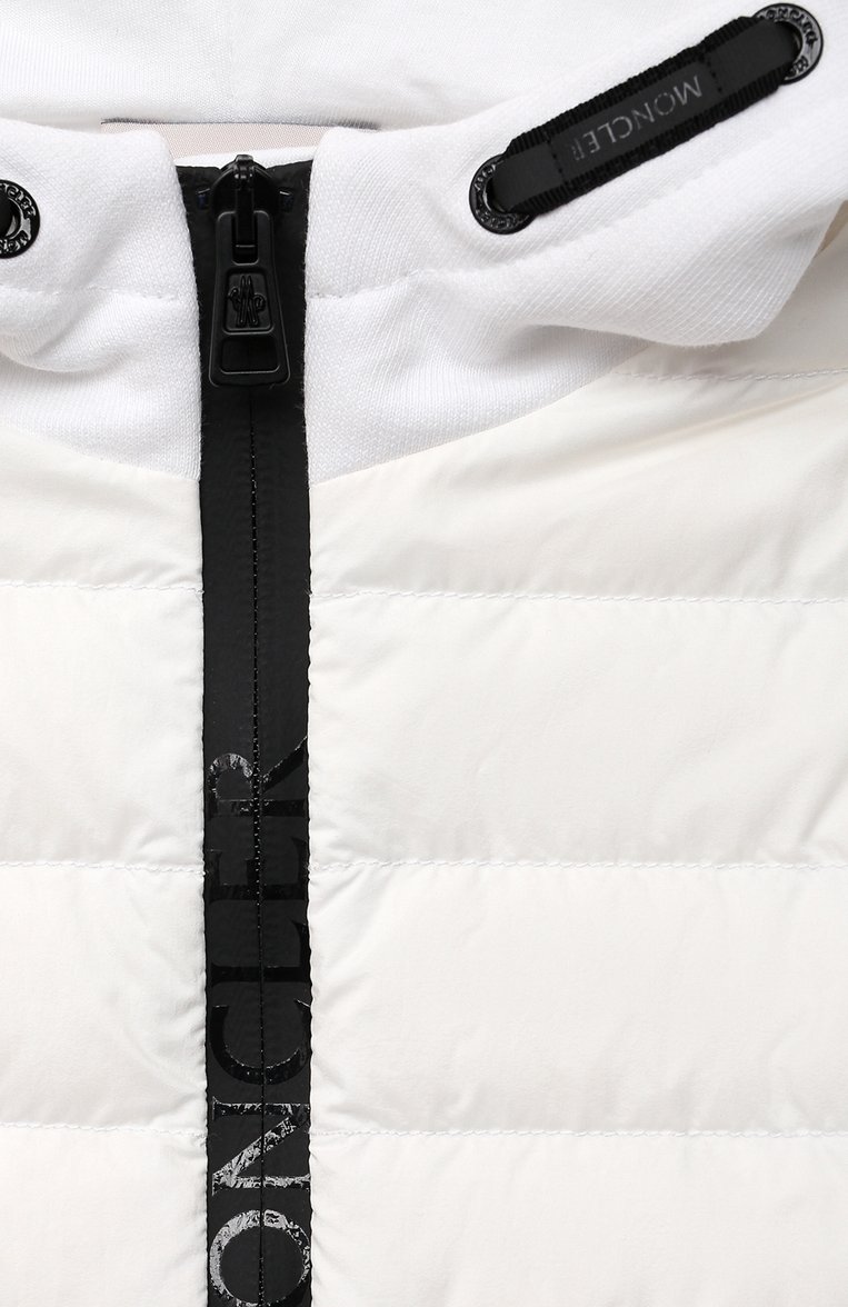 Детская пуховая куртка MONCLER белого цвета, арт. G1-954-8G507-10-809DK/4-6A | Фото 3 (Кросс-КТ: Зима; Девочки Кросс-КТ: Пуховик-верхняя одежда; Рукава: Длинные; Региональные ограничения белый список (Axapta Mercury): RU; Материал сплава: Проставлено; Материал внешний: Хлопок; Драгоценные камни: Проставлено; Материал утеплителя: Пух и перо; Материал подклада: Хлопок; Ростовка одежда: 5 лет | 110 см, 6 лет | 116 см)