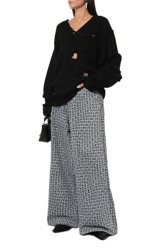 Джинсы VETEMENTS 2