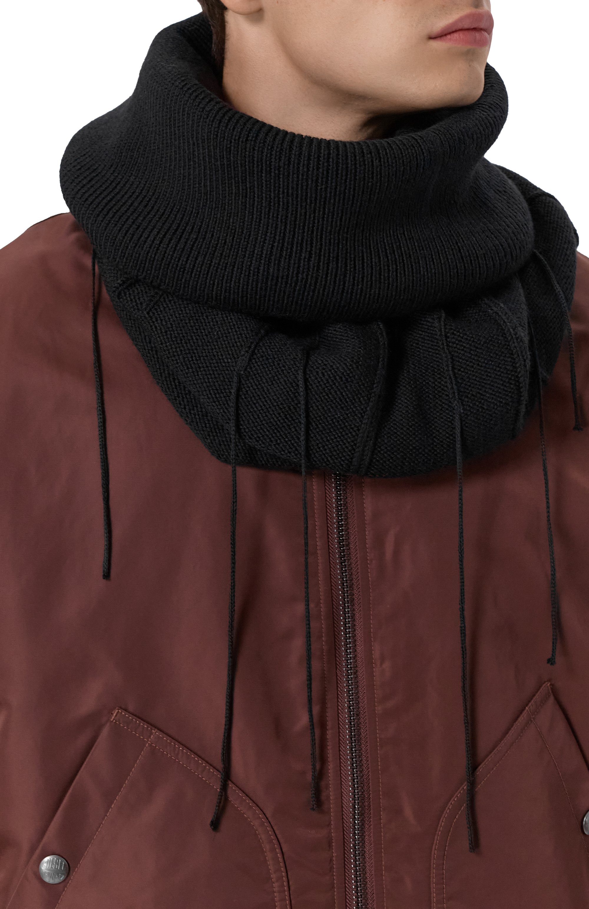 Шерстяной шарф-снуд ANDREA YA'AQOV черного цвета по цене 32050 руб., арт. 25MMAG04/W00L, фото 2 Шерстяной шарф-снуд ANDREA YA'AQOV, арт. 25MMAG04/W00L, фото 2