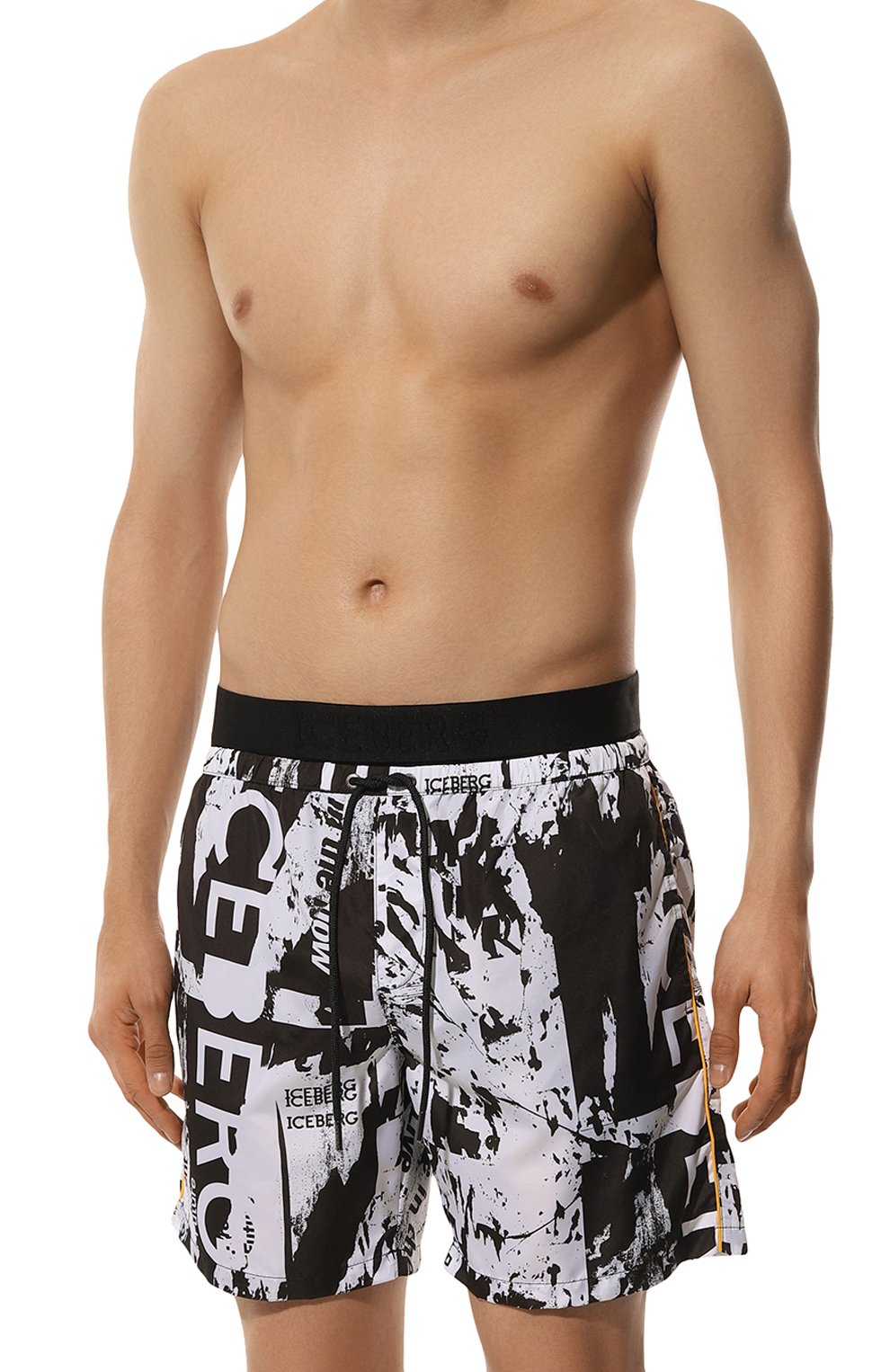 Плавки-шорты ICEBERG черно-белого цвета по цене 7780 руб., арт. ICE4MBM06, фото 2 Плавки-шорты ICEBERG, арт. ICE4MBM06, фото 2