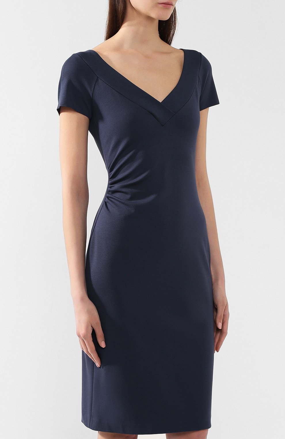 Платье из вискозы GIORGIO ARMANI темно-синего цвета по цене 98700 руб., арт. 3GAA74/AJDRZ, фото 3 Платье из вискозы GIORGIO ARMANI, арт. 3GAA74/AJDRZ, фото 3