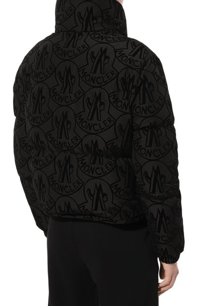 Пуховик merle MONCLER черного цвета по цене 199000 руб., арт. 1A002.02/59771, фото 4 Пуховик merle MONCLER, арт. 1A002.02/59771, фото 4
