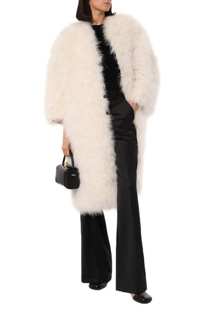 Шуба GUCCI кремового цвета по цене 1324800 руб., арт. 680662 Z8AIL, фото 2 Шуба GUCCI, арт. 680662 Z8AIL, фото 2