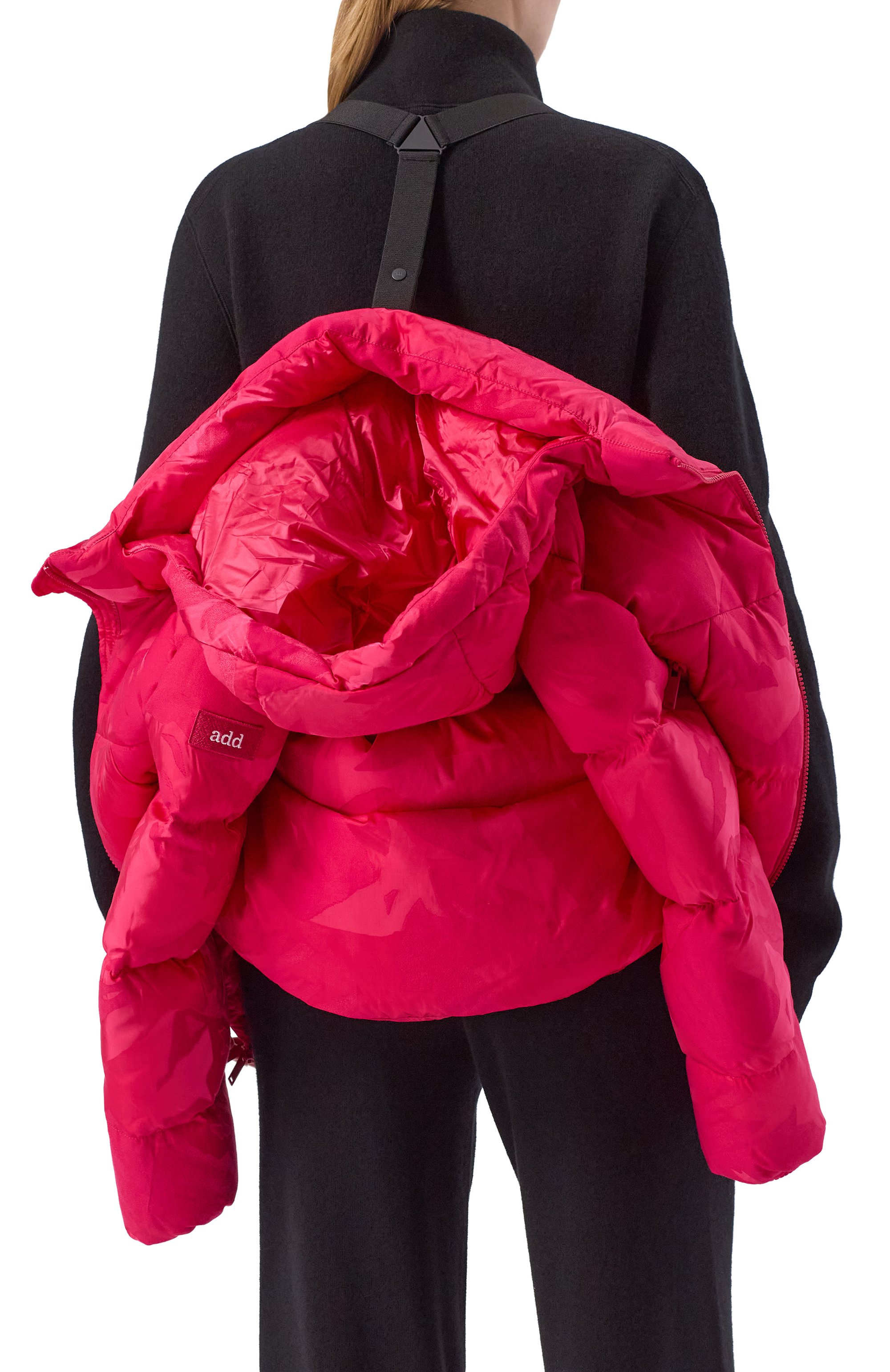Пуховик ADD красного цвета по цене 89950 руб., арт. 12AWHL06R, фото 7 Пуховик ADD, арт. 12AWHL06R, фото 7