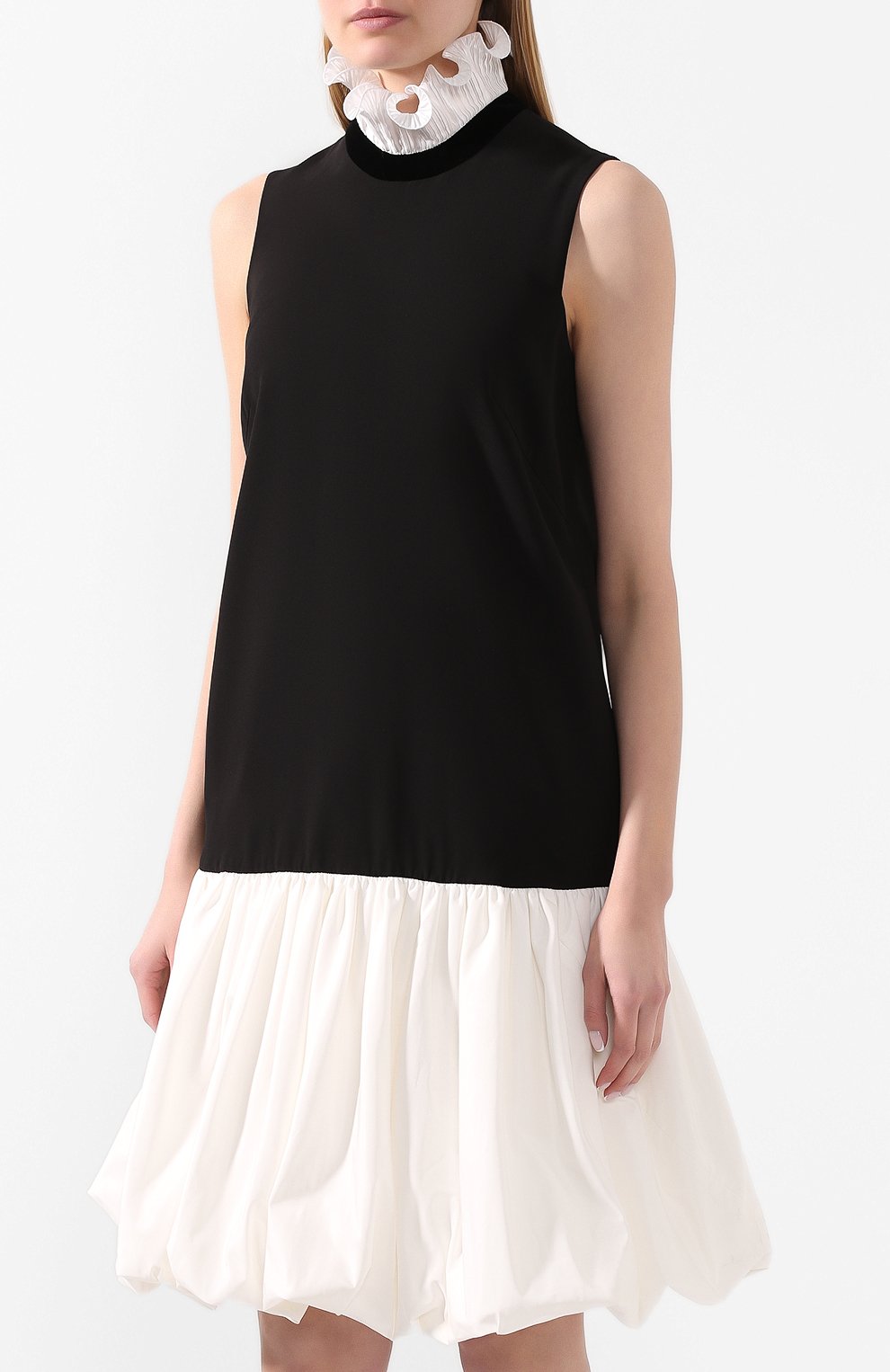 Платье GIVENCHY черно-белого цвета по цене 258000 руб., арт. BW20SQ12CC, фото 3 Платье GIVENCHY, арт. BW20SQ12CC, фото 3