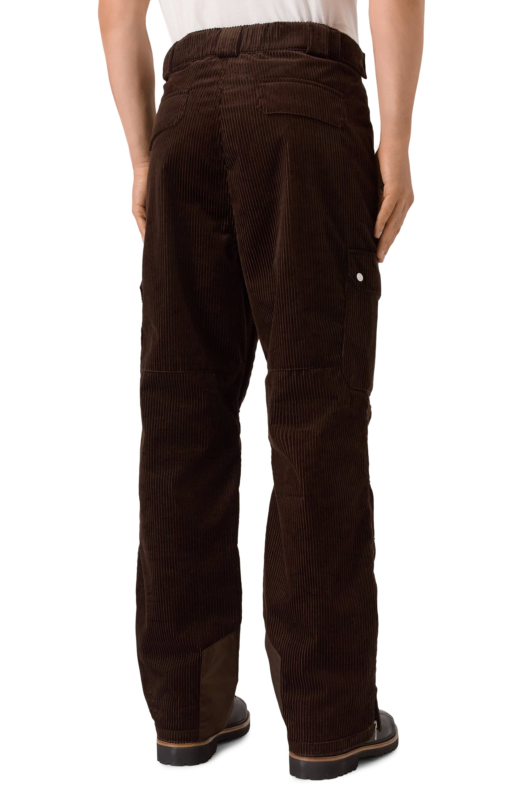 Вельветовые брюки-карго BRUNELLO CUCINELLI темно-коричневого цвета по цене 437500 руб., арт. MM180KP05, фото 4 Вельветовые брюки-карго BRUNELLO CUCINELLI, арт. MM180KP05, фото 4