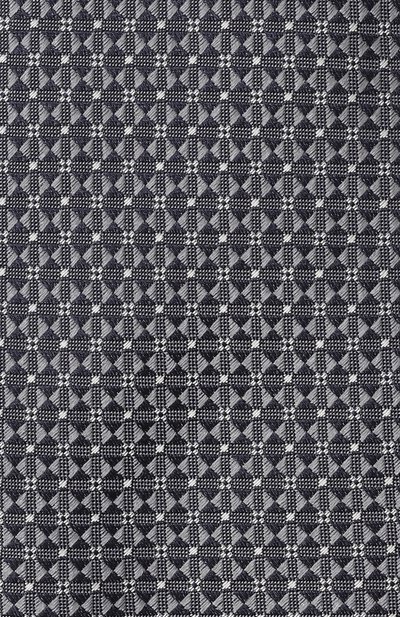 Шелковый галстук EMPORIO ARMANI темно-синего цвета по цене 15300 руб., арт. EM001346/TE13715, фото 4 Шелковый галстук EMPORIO ARMANI, арт. EM001346/TE13715, фото 4