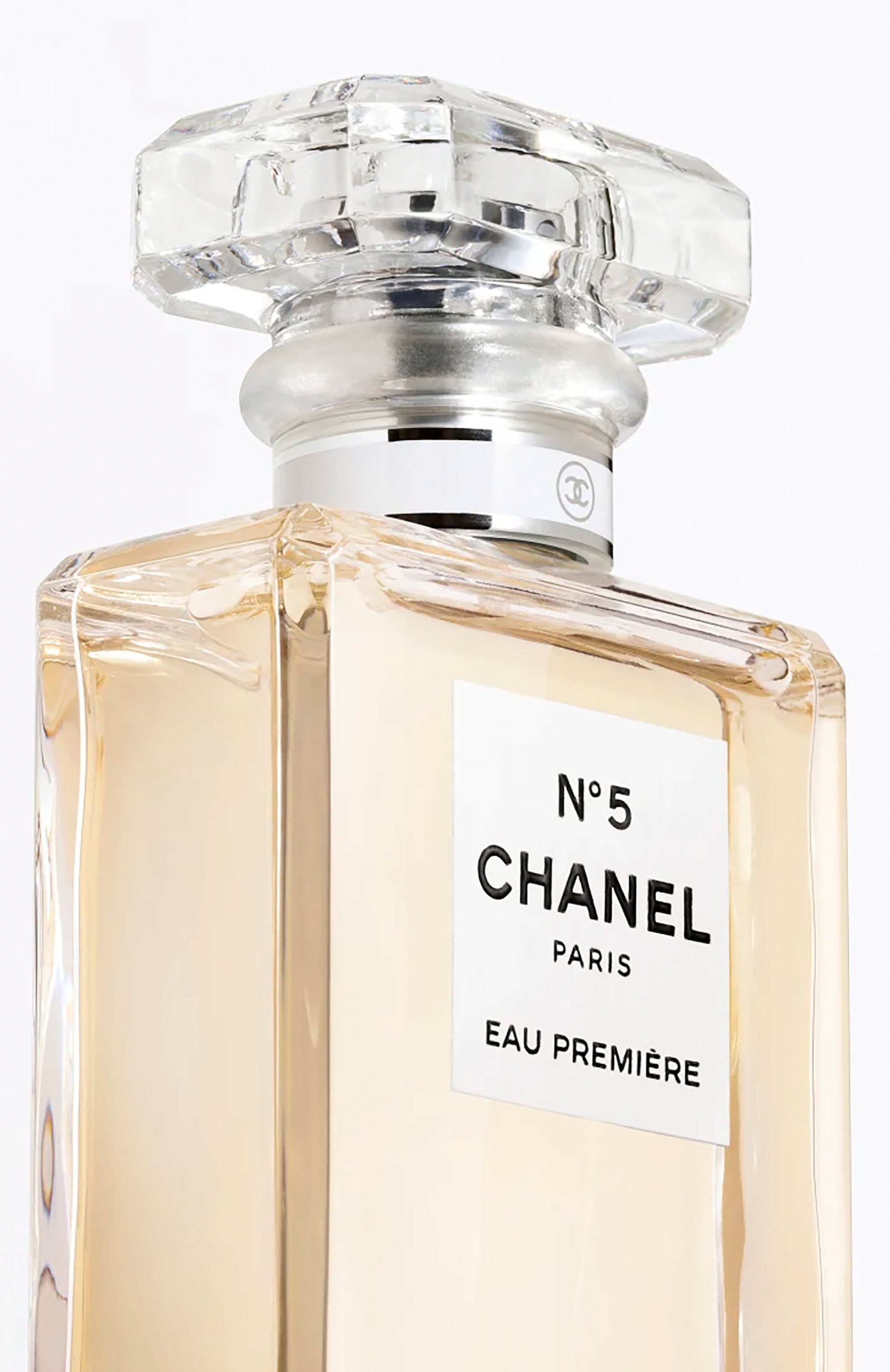 Парфюмерная вода chanel №5 eau premiere (35ml) CHANEL бесцветного цвета по цене 9300 руб., арт. 0105230, фото 2 Парфюмерная вода chanel №5 eau premiere (35ml) CHANEL, арт. 0105230, фото 2