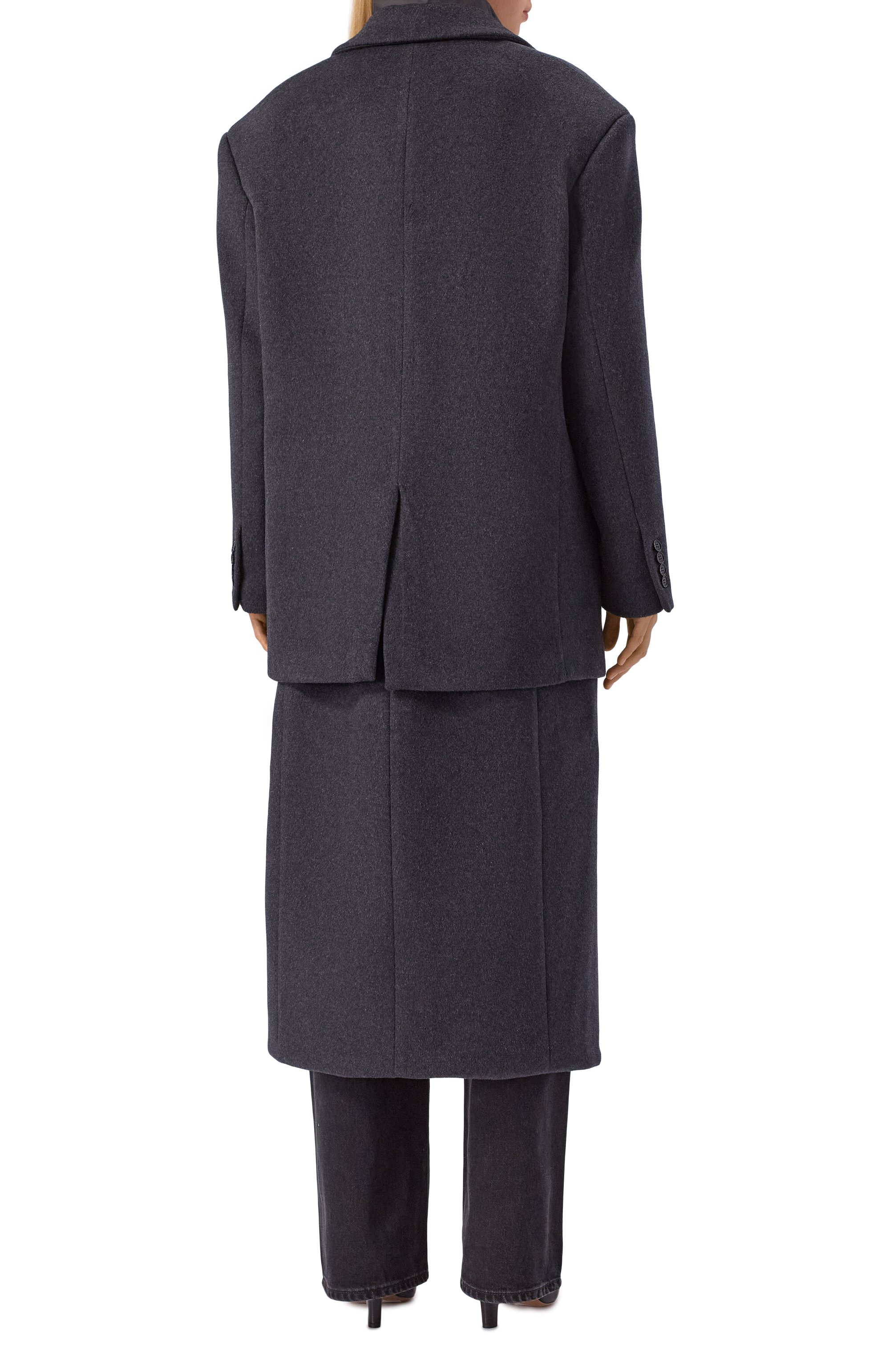 Пальто-трансформер RUBAN темно-серого цвета по цене 331000 руб., арт. RFW25/26-1.1.310.4, фото 4 Пальто-трансформер RUBAN, арт. RFW25/26-1.1.310.4, фото 4