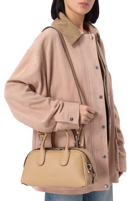 Женская сумка darsena small TOD’S бежевого цвета, арт. XBWAQBH0200YAT | Фото 2 (Драгоценные камни: Проставлено; Материал сплава: Проставлено; Материал: Натуральная кожа; Ремень/цепочка: На ремешке; Размер: small)