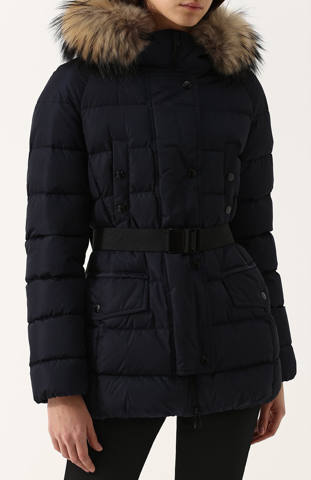 Стеганый пуховик с поясом и меховой отделкой капюшоном MONCLER темно-синего цвета по цене 183500 руб., арт. C2-093-46877-25-68065, фото 3 Стеганый пуховик с поясом и меховой отделкой капюшоном MONCLER, арт. C2-093-46877-25-68065, фото 3