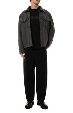 Мужские шерстяные брюки JIL SANDER черного цвета, арт. J47KA0233/J40182 | Фото 2 (Драгоценные камни: Проставлено; Материал сплава: Проставлено; Длина (брюки, джинсы): Стандартные; Материал внешний: Шерсть; Случай: Повседневный; Стили: Минимализм)