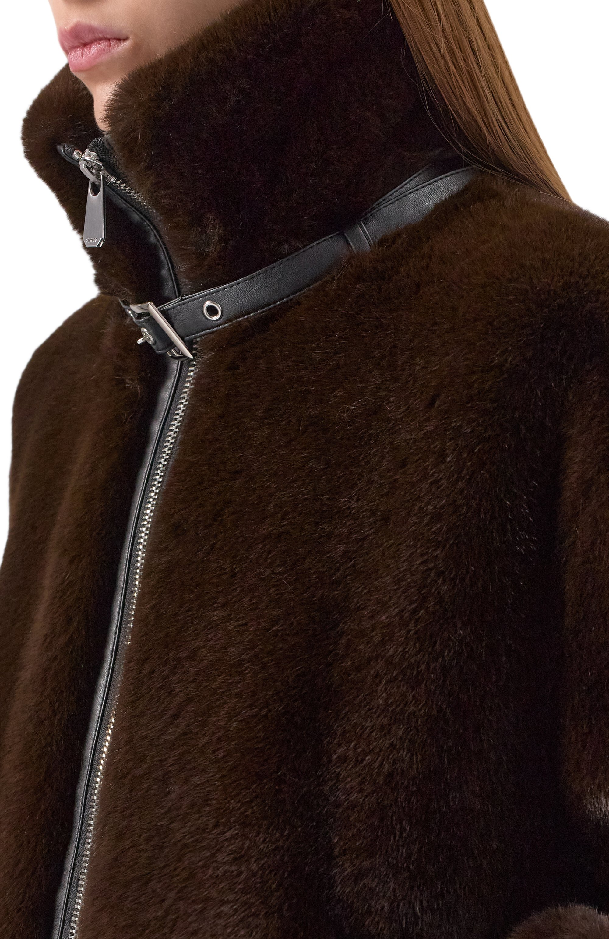 Шуба из экомеха PINKO коричневого цвета по цене 36600 руб., арт. 106013/A1ZM, фото 5 Шуба из экомеха PINKO, арт. 106013/A1ZM, фото 5