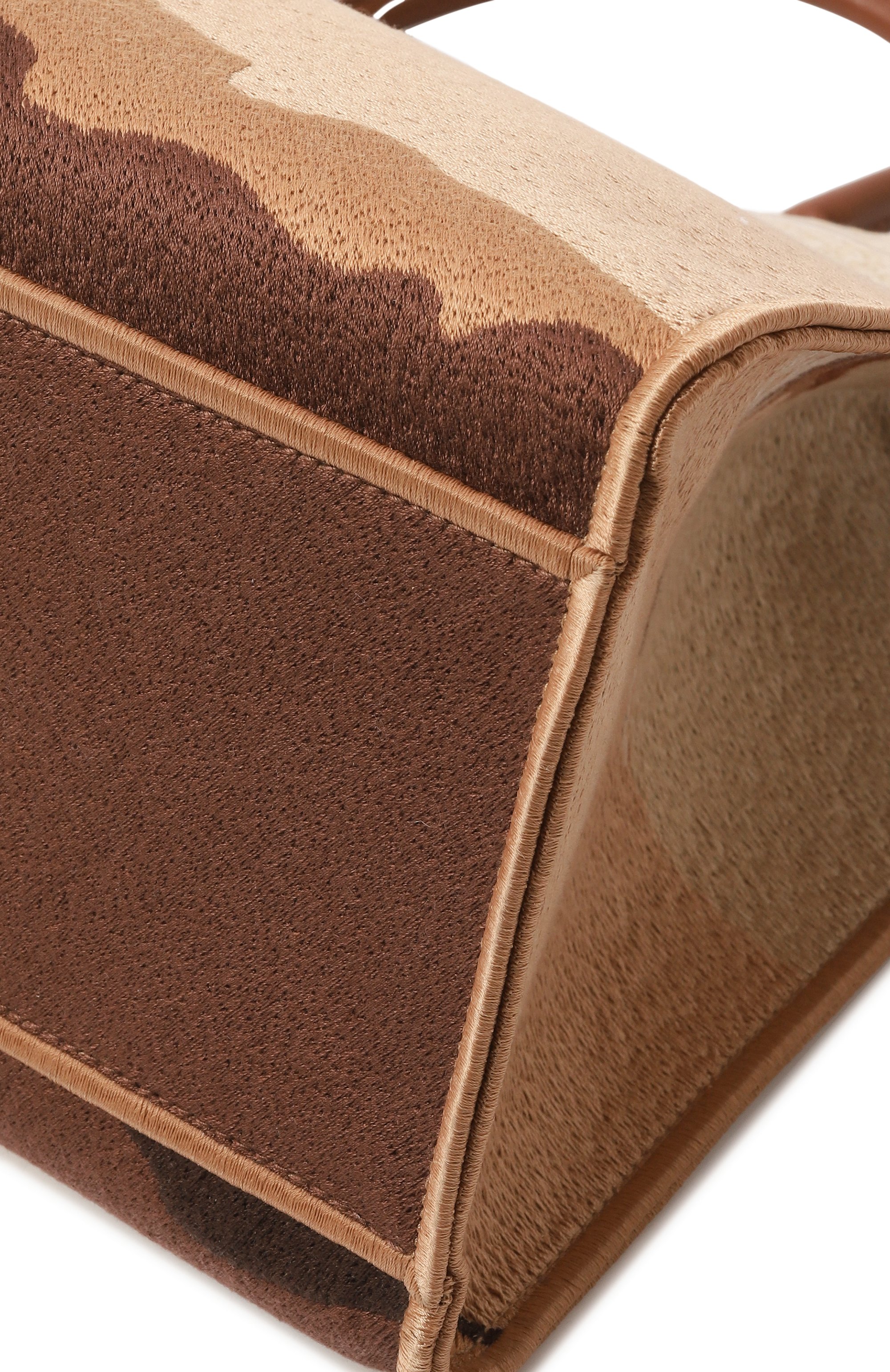 Сумка-тоут SANTONI бежевого цвета по цене 311500 руб., арт. DIBGA2532BA-HRCV, фото 3 Сумка-тоут SANTONI, арт. DIBGA2532BA-HRCV, фото 3