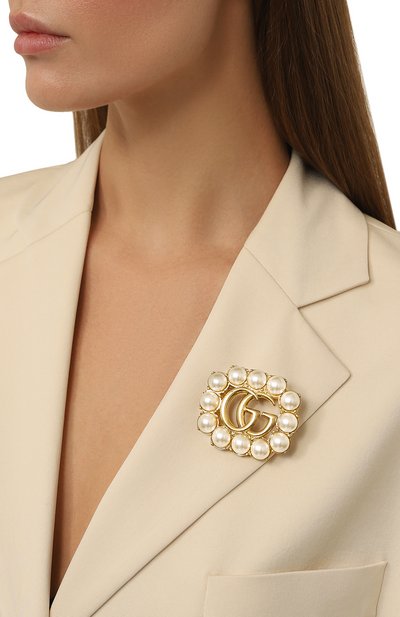 Брошь GUCCI золотого цвета по цене 64800 руб., арт. 629616 I5258, фото 2 Брошь GUCCI, арт. 629616 I5258, фото 2