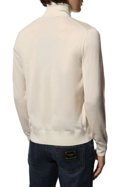 Водолазка из кашемира и шелка DOLCE & GABBANA белого цвета по цене 89200 руб., арт. GXL03T/JDMS4, фото 4 Водолазка из кашемира и шелка DOLCE & GABBANA, арт. GXL03T/JDMS4, фото 4