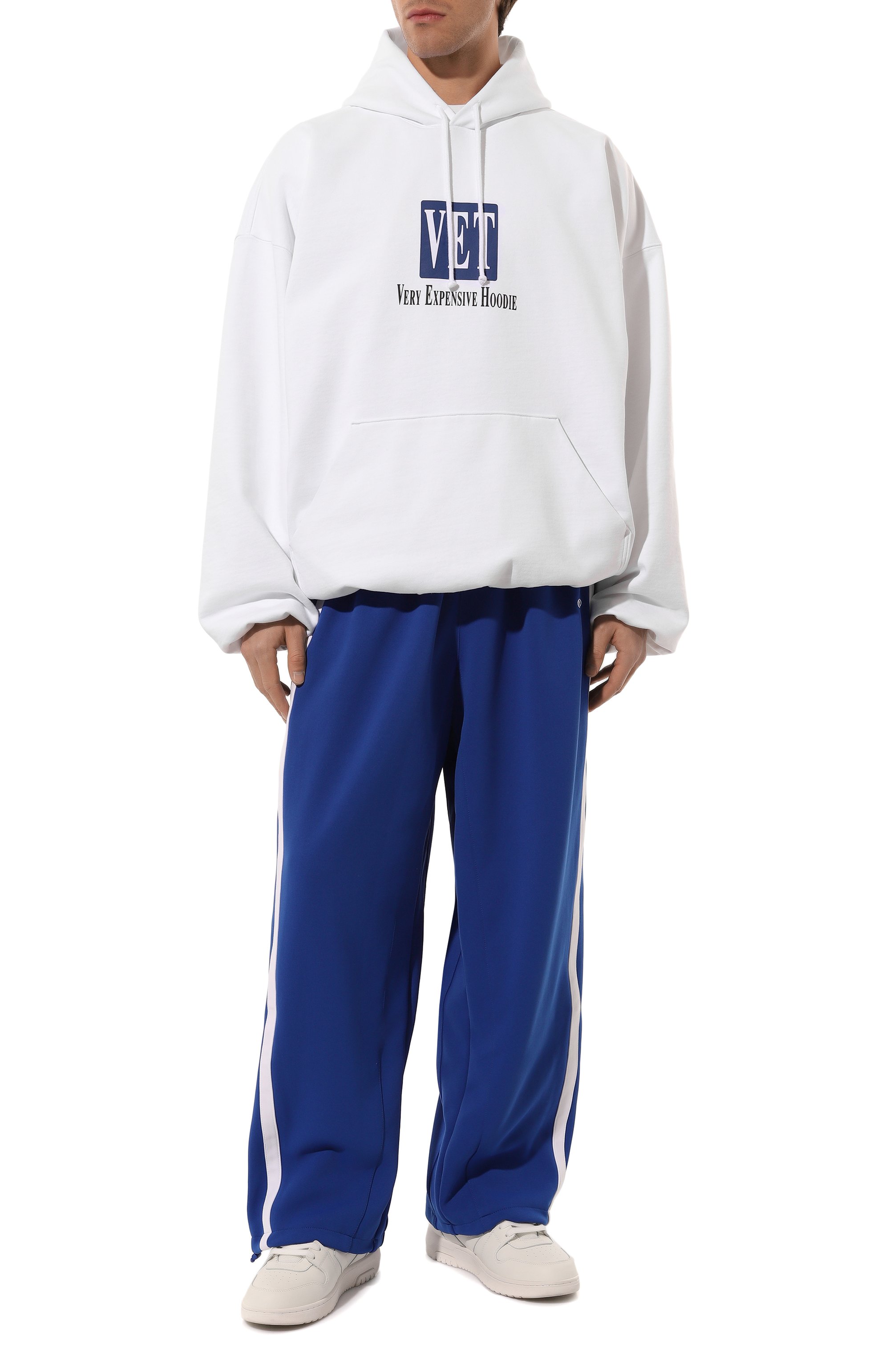 Хлопковое худи VETEMENTS белого цвета по цене 91950 руб., арт. UA66HD640W, фото 5 Хлопковое худи VETEMENTS, арт. UA66HD640W, фото 5