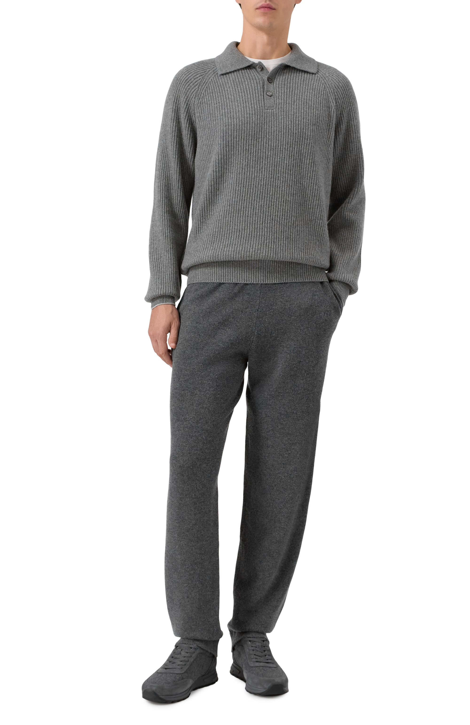 Комбинированные кроссовки 12 STOREEZ серого цвета по цене 22000 руб., арт. 134761, фото 2 Комбинированные кроссовки 12 STOREEZ, арт. 134761, фото 2