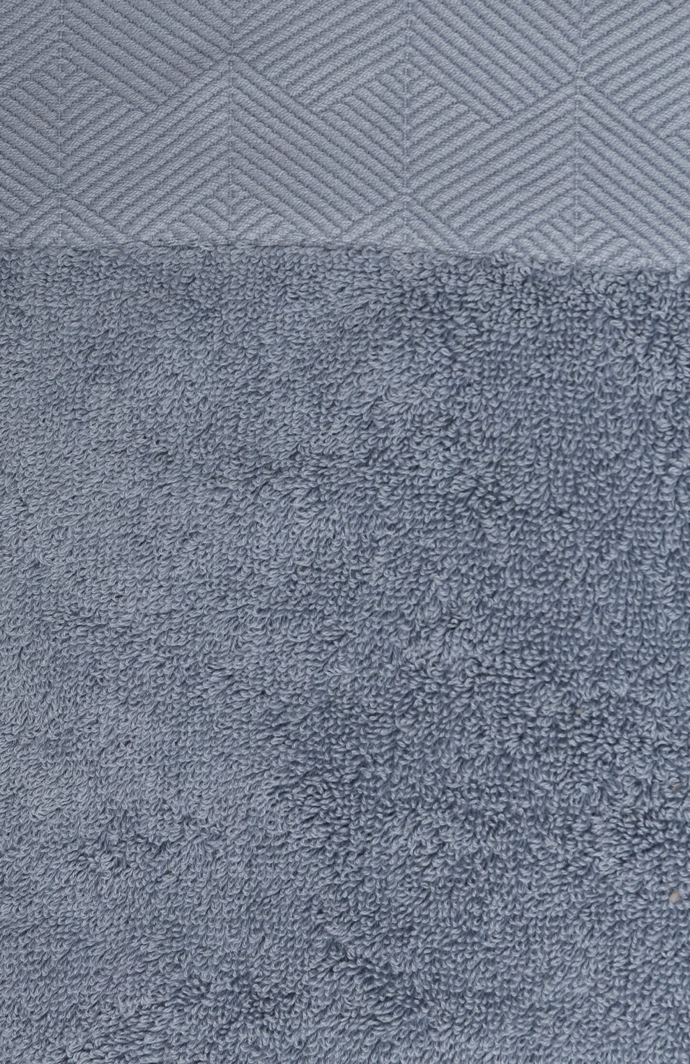 Полотенце для рук diamonds bordo FRETTE синего цвета по цене 4250 руб., арт. FR6244 D0112 050Z, фото 4 Полотенце для рук diamonds bordo FRETTE, арт. FR6244 D0112 050Z, фото 4