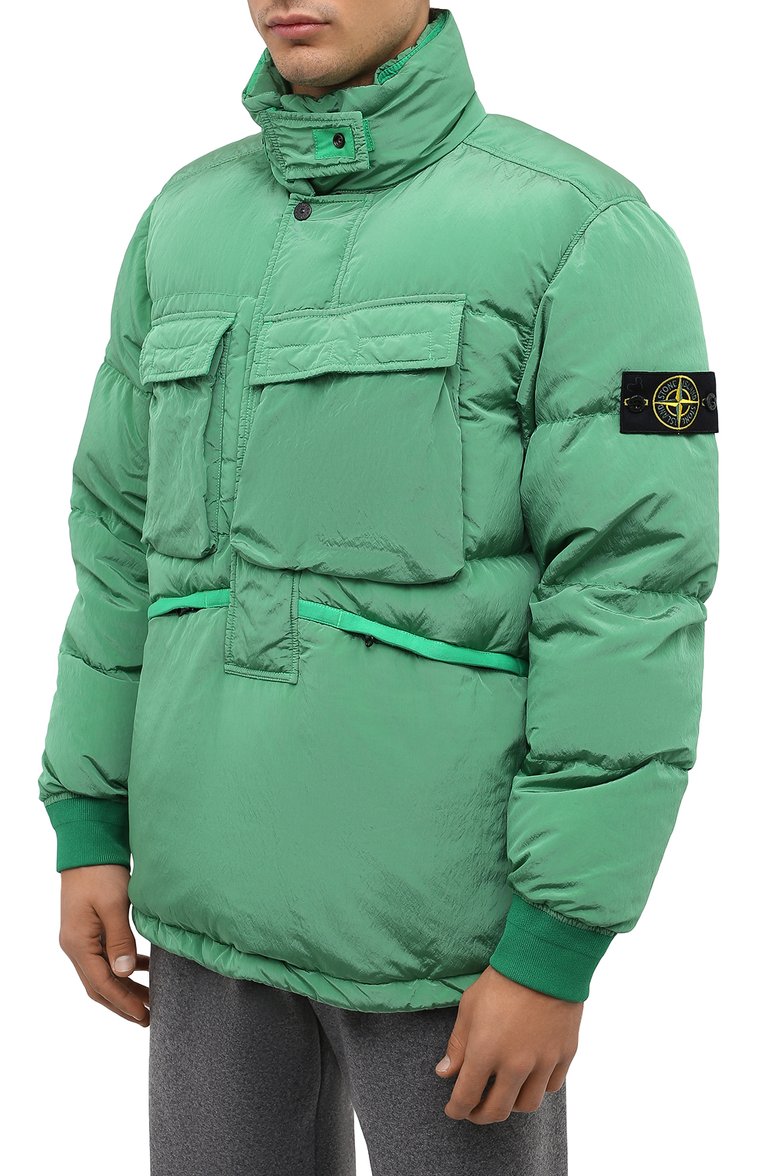 Мужская пуховый анорак STONE ISLAND зеленого цвета, арт. 751544408 | Фото 3 (Кросс-КТ: Куртка; Мужское Кросс-КТ: пуховик-короткий; Рукава: Длинные; Длина (верхняя одежда): До середины бедра; Материал внешний: Синтетический материал; Материал сплава: Проставлено; Стили: Спорт-шик; Материал подклада: Синтетический материал; Драгоценные камни: Проставлено; Материал утеплителя: Пух и перо)