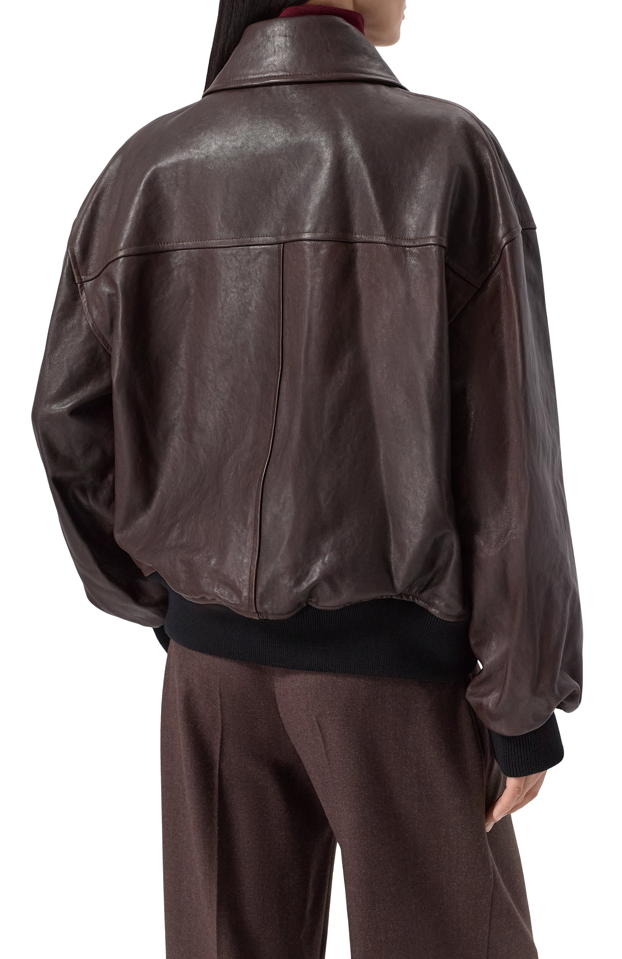 Кожаный бомбер KHAITE коричневого цвета по цене 593000 руб., арт. 6166729/L792, фото 4 Кожаный бомбер KHAITE, арт. 6166729/L792, фото 4