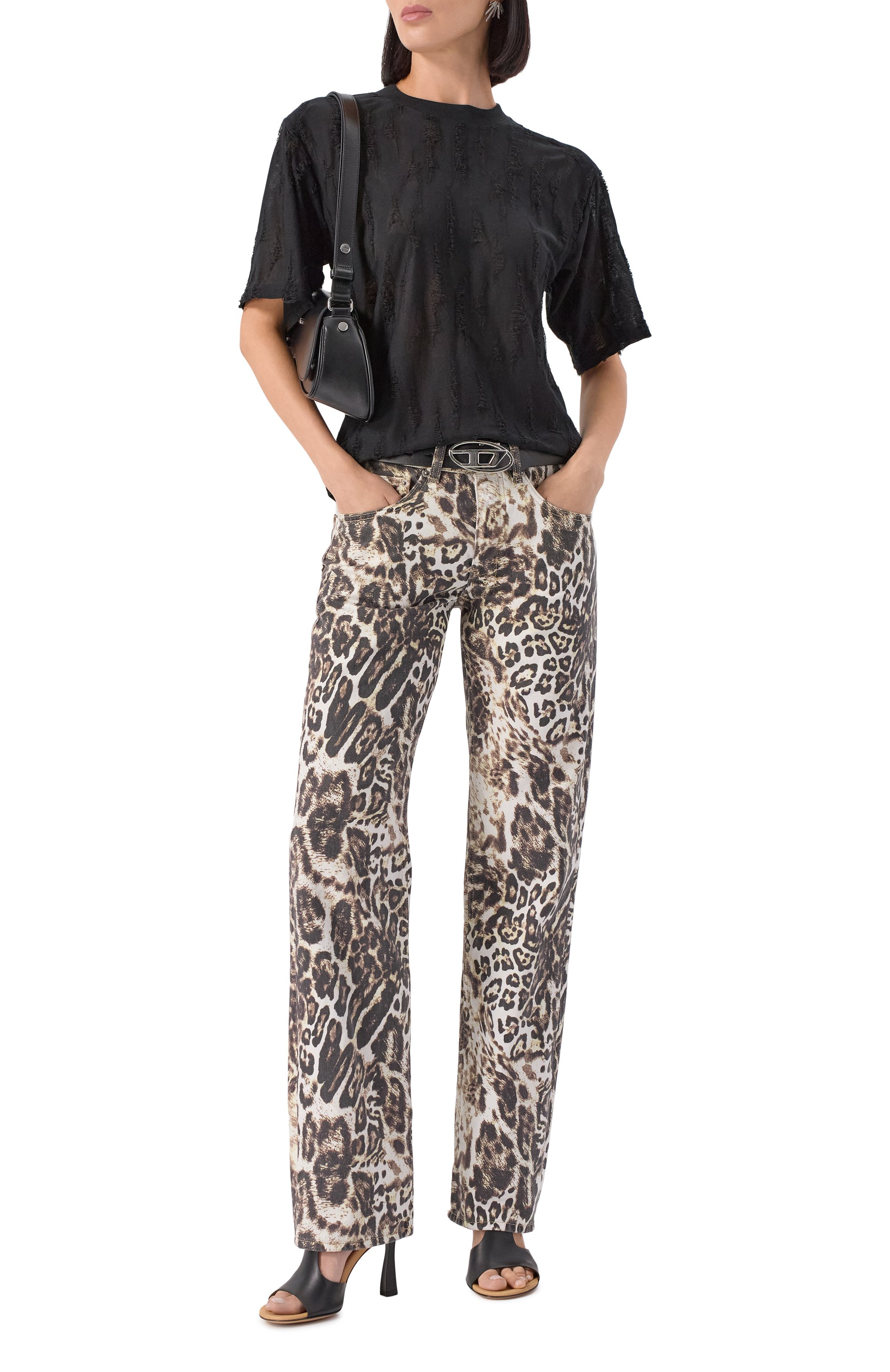 Джинсы anti k ksubi x mowalola KSUBI леопардового цвета по цене 64500 руб., арт. KXM25DJ003, фото 2 Джинсы anti k ksubi x mowalola KSUBI, арт. KXM25DJ003, фото 2