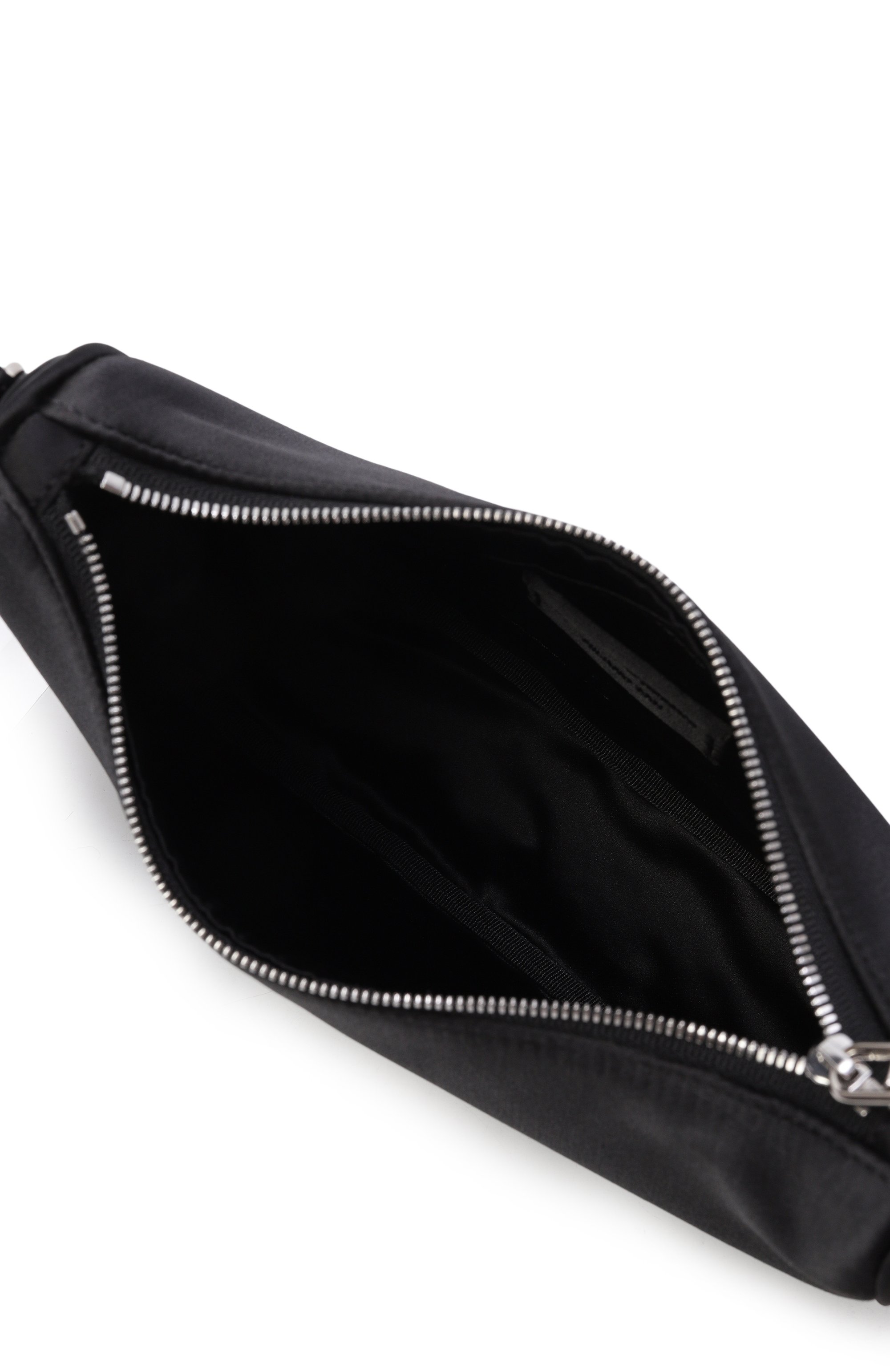 Сумка EMPORIO ARMANI черного цвета по цене 49950 руб., арт. EW004196/AF24801, фото 5 Сумка EMPORIO ARMANI, арт. EW004196/AF24801, фото 5