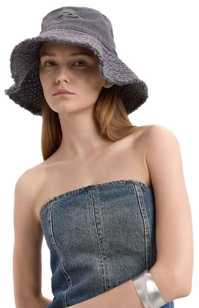 Джинсовая панама DIESEL серого цвета по цене 11550 руб., арт. A17502/0CEBT, фото 2 Джинсовая панама DIESEL, арт. A17502/0CEBT, фото 2