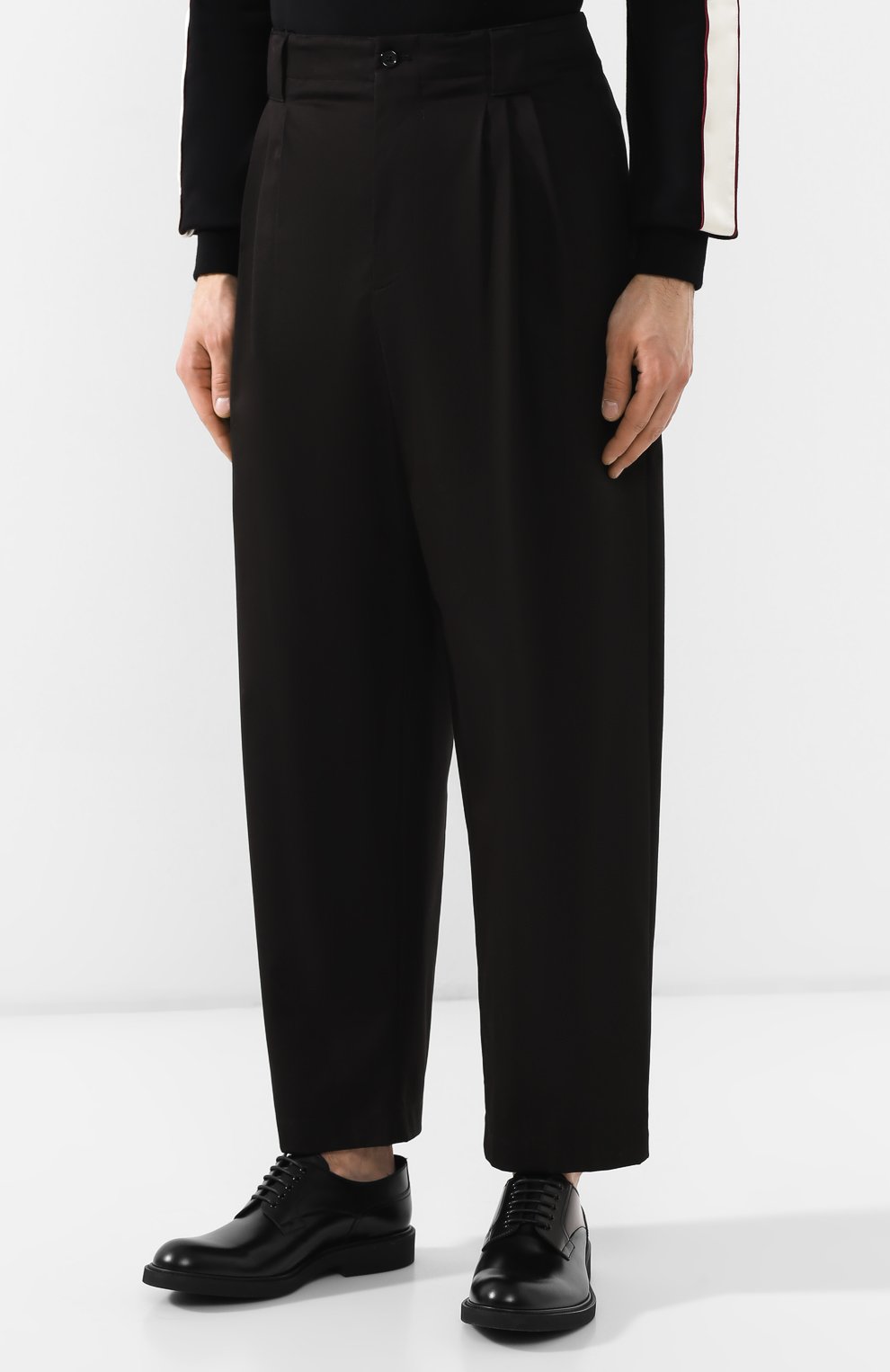 Хлопковые брюки DOLCE & GABBANA черного цвета по цене 83500 руб., арт. GYQZHT/FURB5, фото 3 Хлопковые брюки DOLCE & GABBANA, арт. GYQZHT/FURB5, фото 3