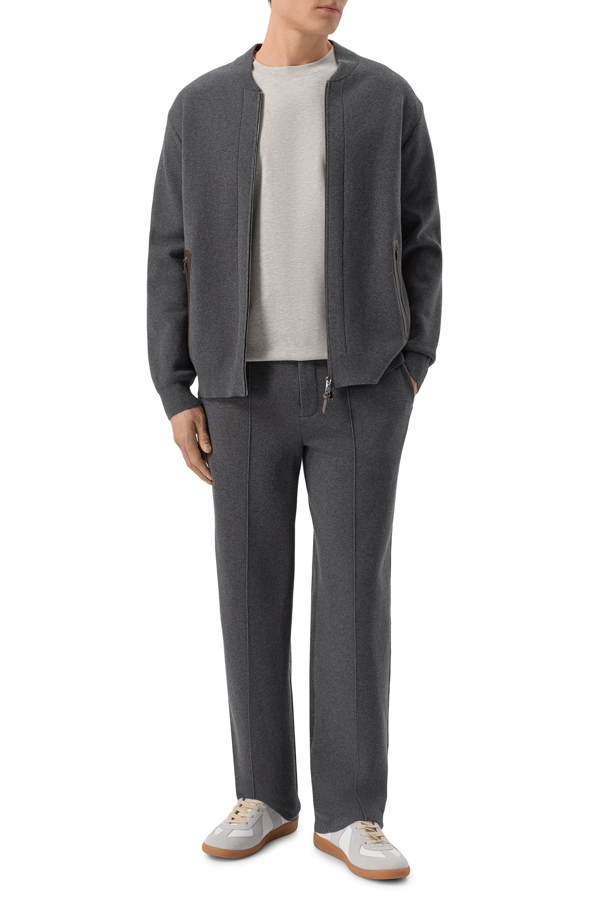 Брюки из шерсти и хлопка 12 STOREEZ темно-серого цвета по цене 26000 руб., арт. 136608, фото 2 Брюки из шерсти и хлопка 12 STOREEZ, арт. 136608, фото 2