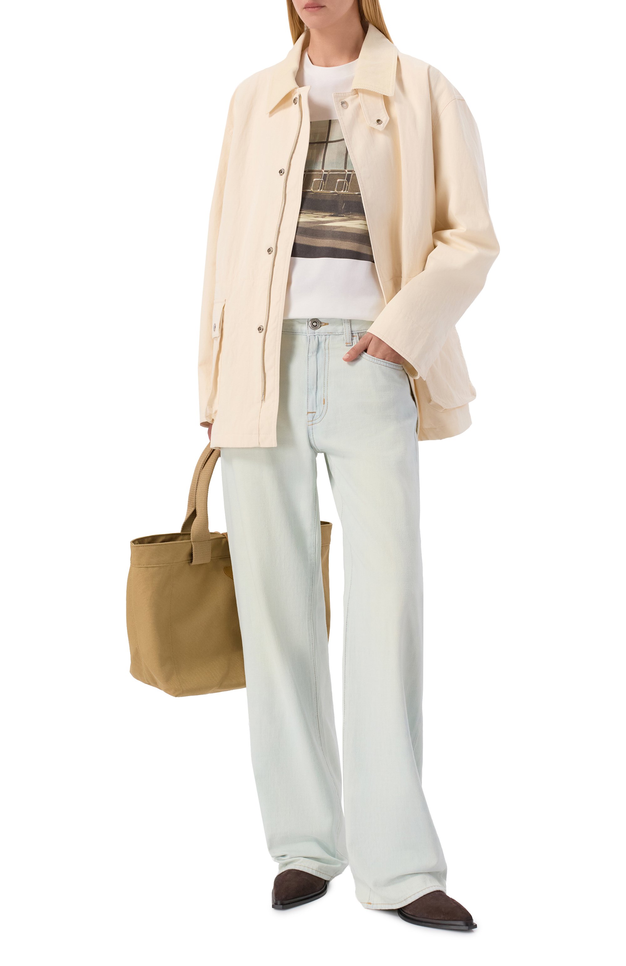 Джинсы hailey JACOB COHEN голубого цвета по цене 62000 руб., арт. JDM_Q0016 003 T852A V1, фото 2 Джинсы hailey JACOB COHEN, арт. JDM_Q0016 003 T852A V1, фото 2