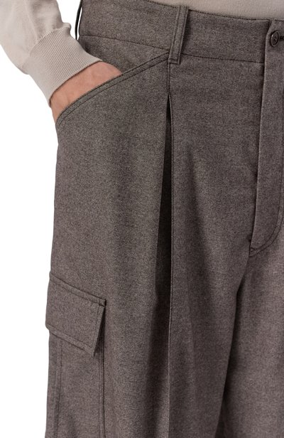 Брюки-карго из шерсти и кашемира GIORGIO ARMANI коричневого цвета по цене 184500 руб., арт. GM004540/TE11804, фото 5 Брюки-карго из шерсти и кашемира GIORGIO ARMANI, арт. GM004540/TE11804, фото 5