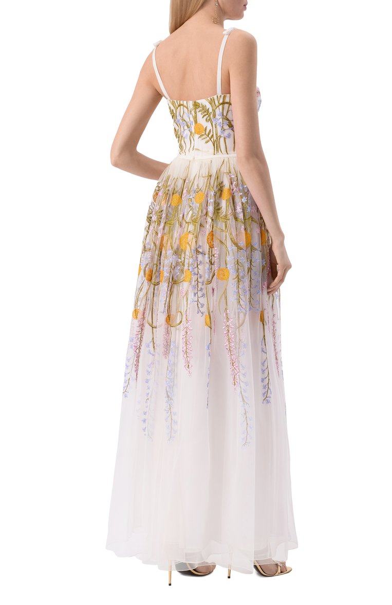 Женское платье GIAMBATTISTA VALLI белого цвета, арт. 25SSPVCA5273-66EMB | Фото 4 (Длина Ж (юбки, платья, шорты): Макси; Женское Кросс-КТ: Платье-одежда, Сарафаны; Стили: Романтичный; Случай: Коктейльный; Рукава: На бретелях; Материал внешний: Синтетический материал)