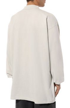Мужская хлопковый лонгслив BALENCIAGA белого цвета, арт. 739027/T0V01 | Фото 4 (Рукава: Длинные; Длина (для топов): Удлиненные; Материал внешний: Хлопок; Принт: С принтом; Стили: Кэжуэл; Кросс-КТ: Джерси; Мужское Кросс-КТ: Футболка-одежда)