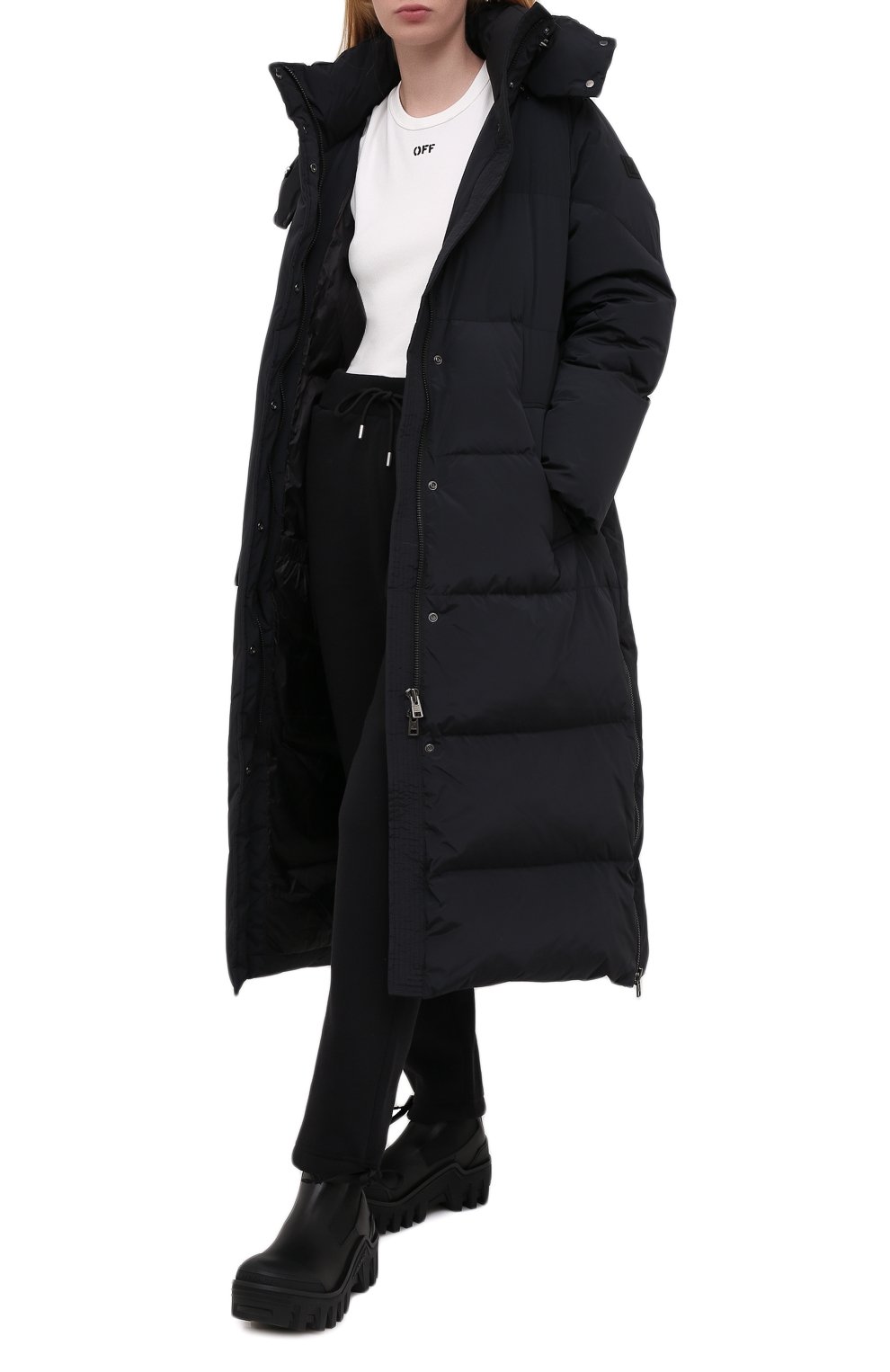 Пуховик WOOLRICH черного цвета по цене 95700 руб., арт. CFWW0U0312FR/UT1148, фото 2 Пуховик WOOLRICH, арт. CFWW0U0312FR/UT1148, фото 2