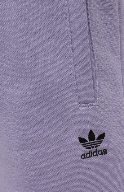 Джоггеры ADIDAS ORIGINALS сиреневого цвета по цене 4795 руб., арт. GN4797, фото 5 Джоггеры ADIDAS ORIGINALS, арт. GN4797, фото 5