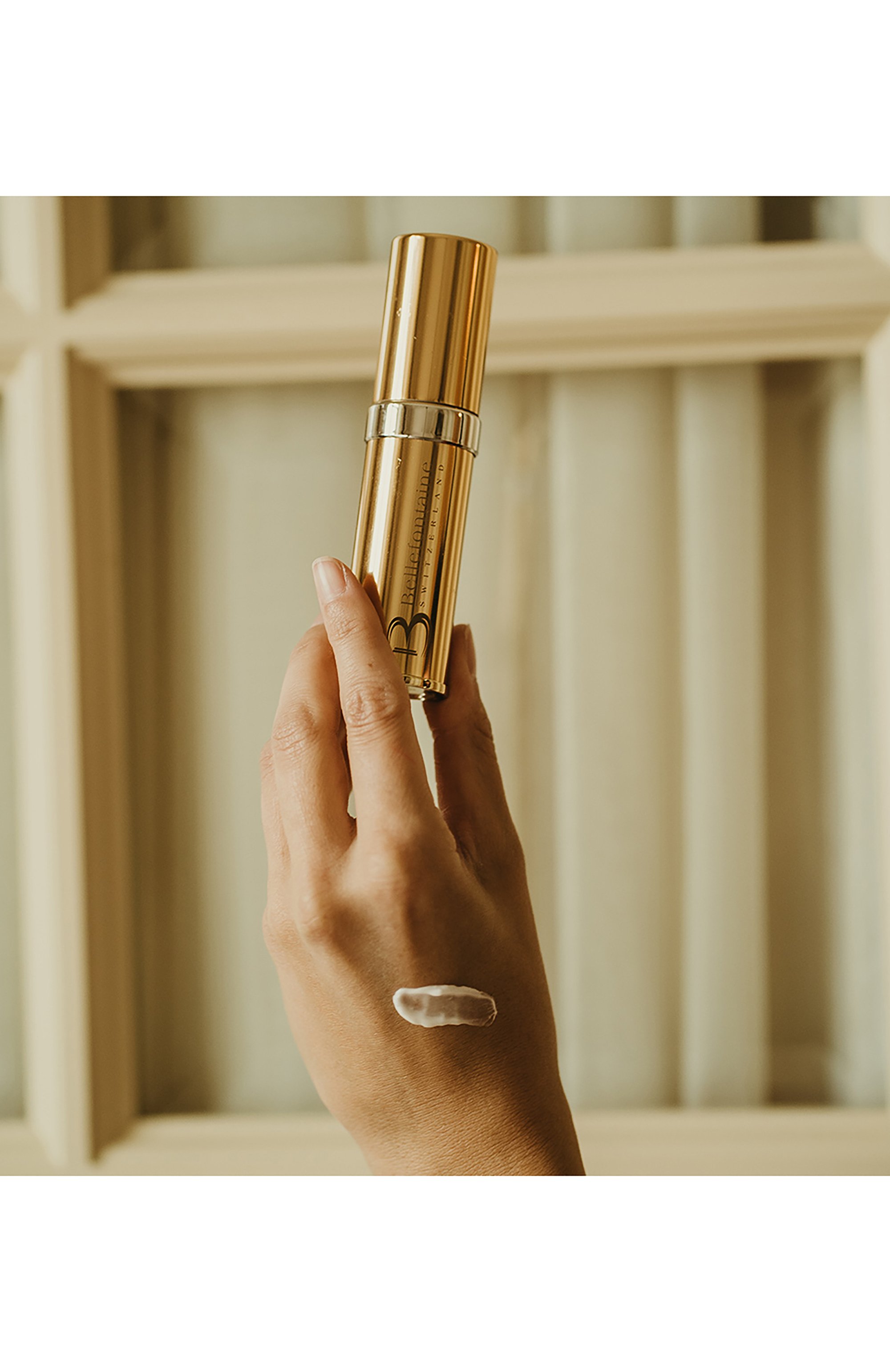 Сыворотка для кожи вокруг глаз контур-лифтинг (15ml) BELLEFONTAINE бесцветного цвета по цене 41750 руб., арт. BB1008, фото 2 Сыворотка для кожи вокруг глаз контур-лифтинг (15ml) BELLEFONTAINE, арт. BB1008, фото 2